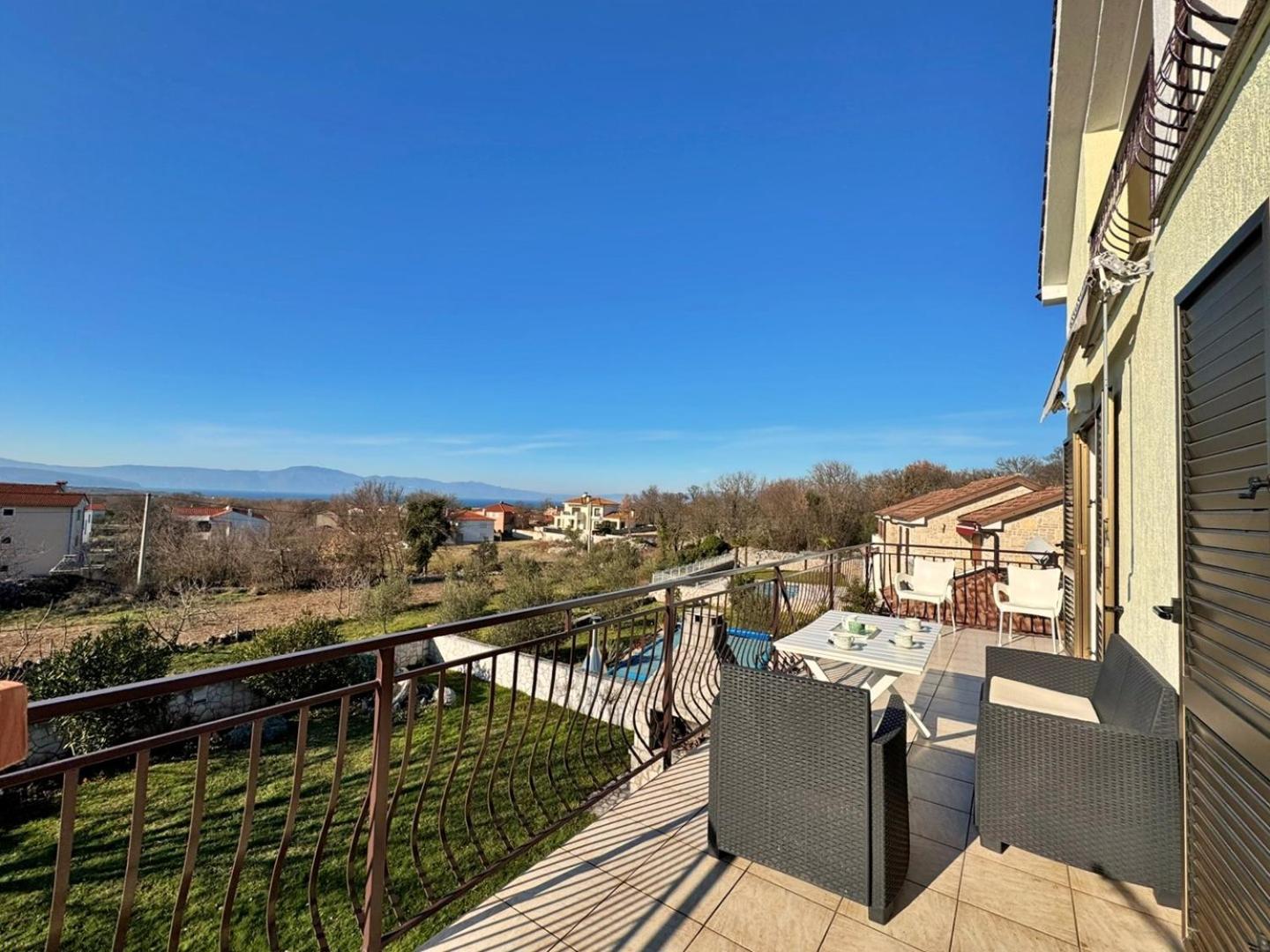 Apartments Pavle Malinska Kültér fotó
