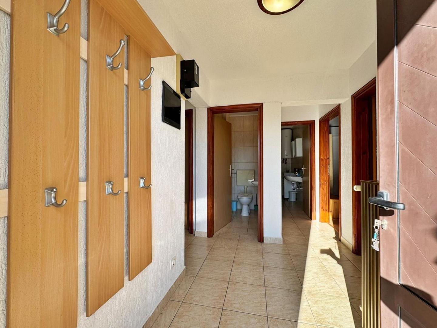 Apartments Pavle Malinska Kültér fotó