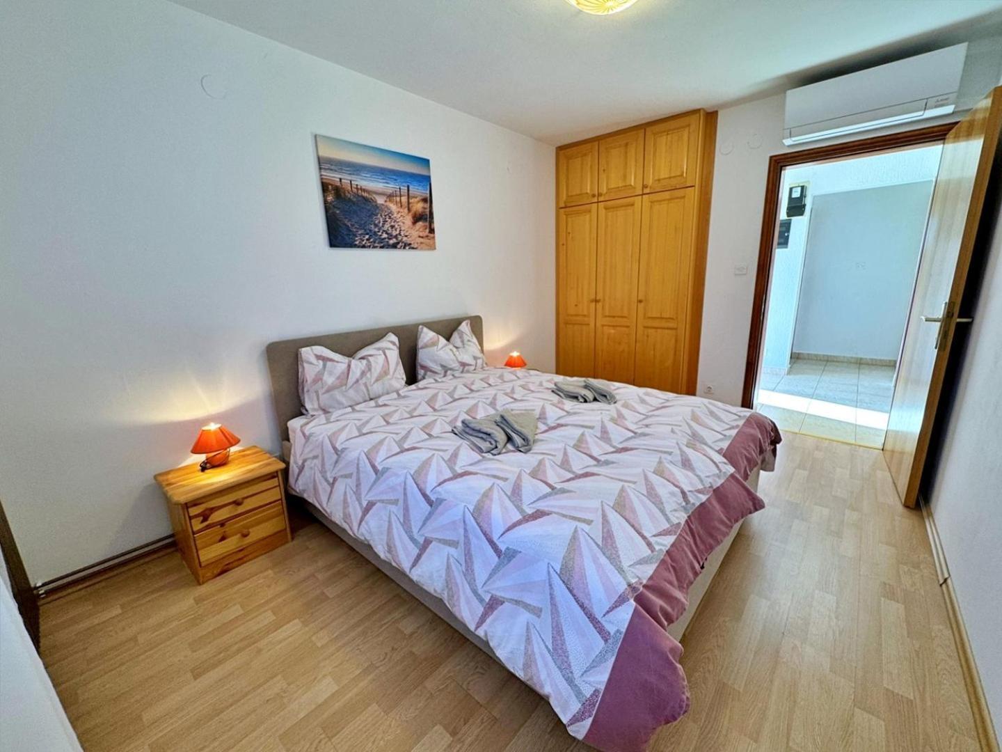 Apartments Pavle Malinska Kültér fotó